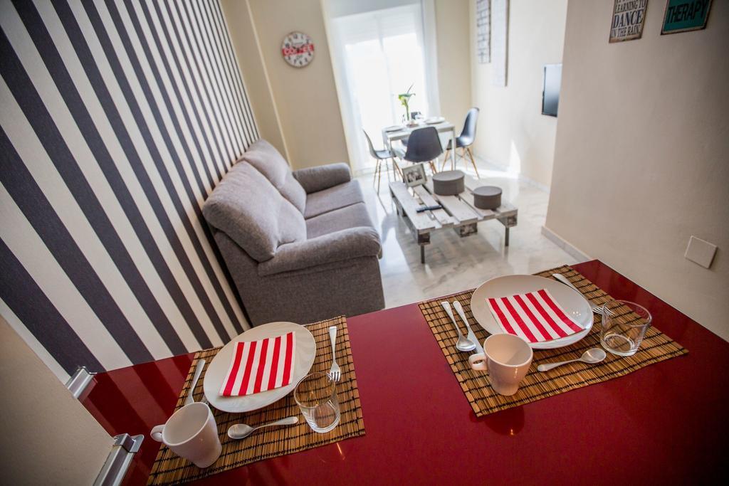 Ab Dominicum Apartamentos Málaga Rum bild
